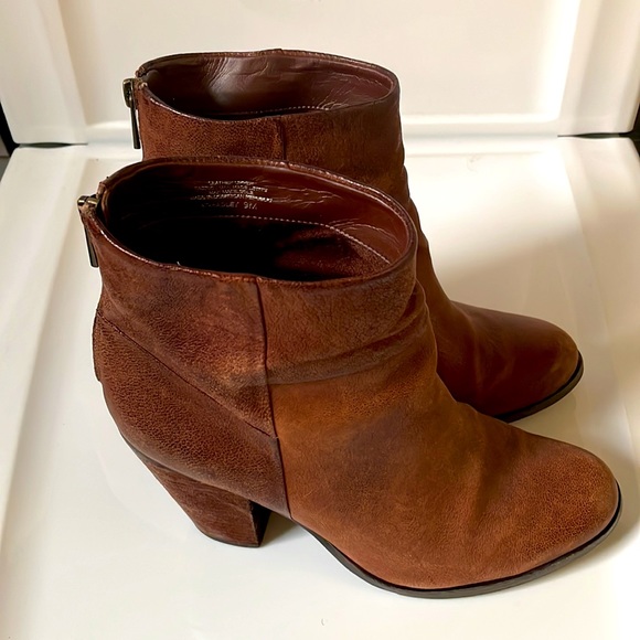 USED Arturo Chiang brown leather booties - Picture 2 of 5